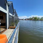 Apartmanhotel Floating - Odra Dream Szczecin