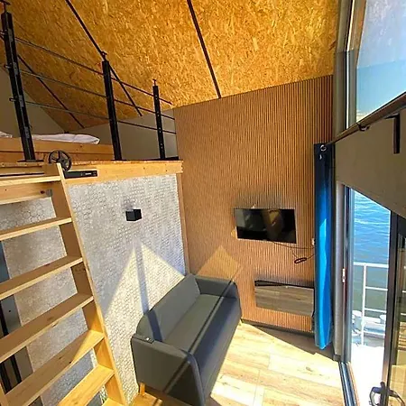 Floating - Odra Dream Aparthotel 3*