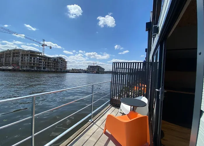 Aparthotel Floating - Odra Dream 3*